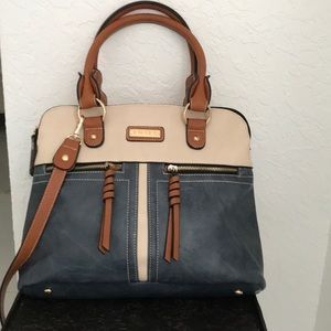 Jose Hess blue satchel